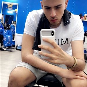 Meet your Posher, Jonathan